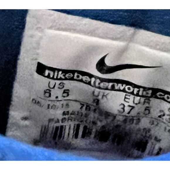 Nike Women's Roshe One Flyknit Red & Orange Athletic Shoes -‎ Size 6.5 - Picture 6 of 7